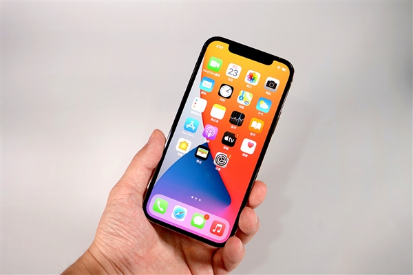 通辽苹果手机维修分享iOS 14.2修订版已到，专属iPhone 12系列 